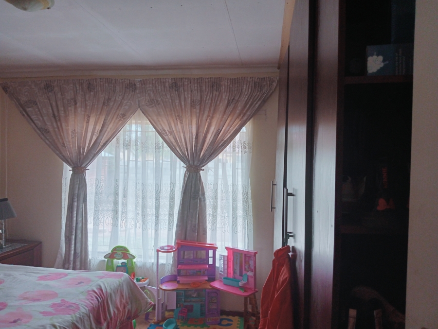 3 Bedroom Property for Sale in Ellaton North West